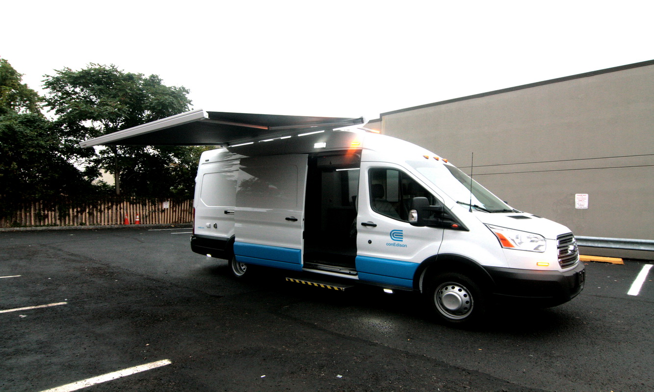 Mobile Offices Commercial Vans Hq Custom Design